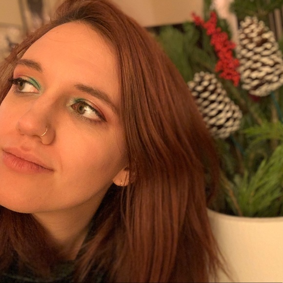 Meet the Posher: Eliza! - Picture 3 of 3